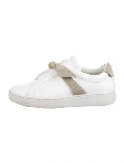Pre-owned Alexandre Birman Leather Bow Accents Sneakers In White