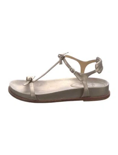 Pre-owned Alexandre Birman Leather T-strap Sandals