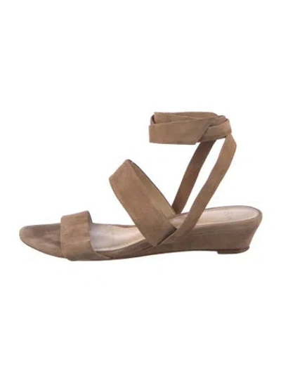 Pre-owned Alexandre Birman Suede Gladiator Sandals In Neutral