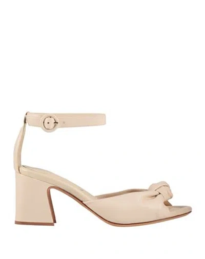 Alexandre Birman Woman Sandals Cream Size 9 Leather In Neutral