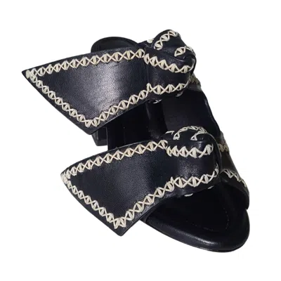 Alexandre Birman Women's Asymmetric Clarita Sandals In Black