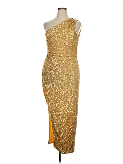 Pre-owned Alexia Admor Cocktail Dress In Gold