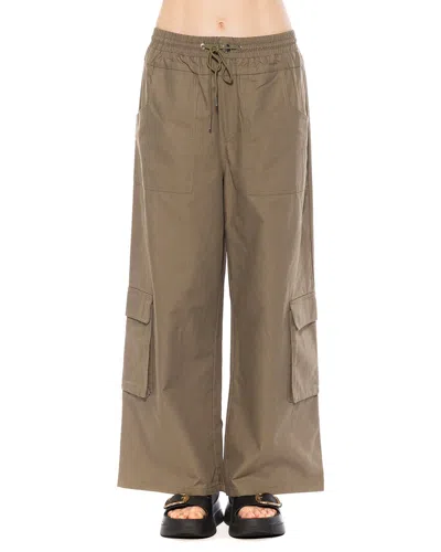 Alexia Admor Evren Drawstring Waist Cargo Pants In Green