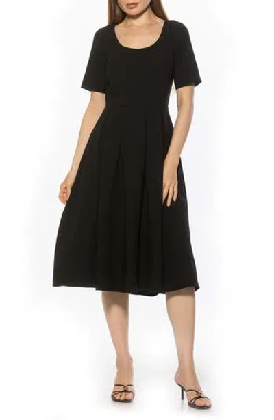 Alexia Admor Imani Pleated Short Sleeve Dress In Black