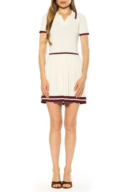 Alexia Admor Jasmine Pleated Dress In Neutral