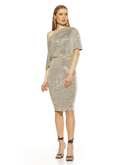 Alexia Admor Olivia Sequin Dress In Beige