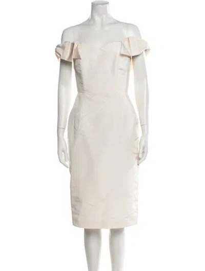 Pre-owned Alexia Maria Silk Knee-length Dress In Neutral