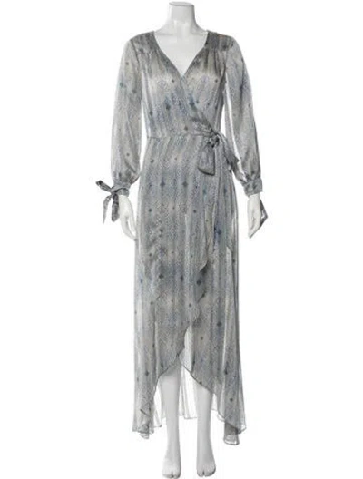 Pre-owned Alexis Robe In Gray