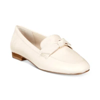 Alfani Cass Step 'n Flex Bow Loafer Women's Cashew Leather Flats Zogg3211 In White
