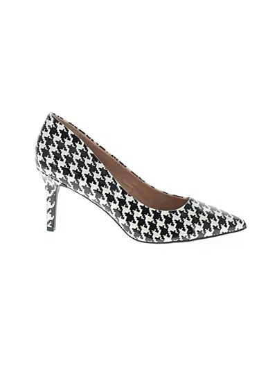 Pre-owned Alfani Heels In Black