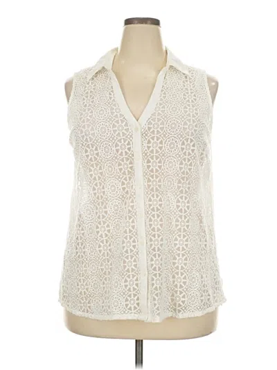 Pre-owned Alfani Sleeveless Blouse In Ivory