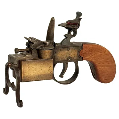 Pre-owned Alfred Dunhill 'tinder Pistol' Table Lighter, Oak & Brass, Circa 1920 In Brown