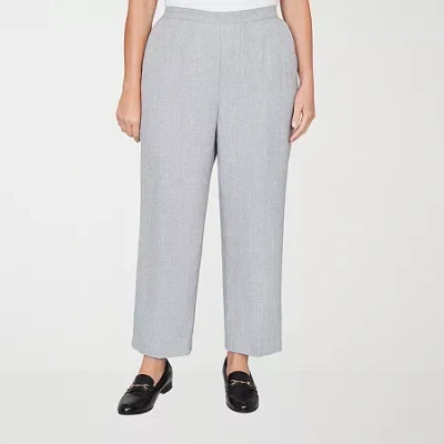 Alfred Dunner Plus Size Al Fresco Tailored Flat Front Short Length Pants In Silver