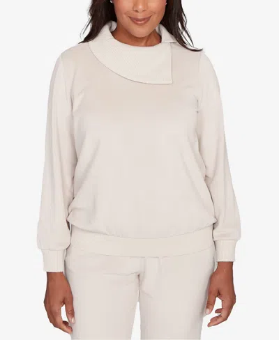 Alfred Dunner Calm Luxe Solid Shimmer Detail Envelope Neck Top In White