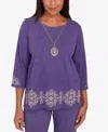 ALFRED DUNNER CHARM SCHOOL WOMEN'S EMBROIDERED MEDALLION TOP WITH NECKLACE
