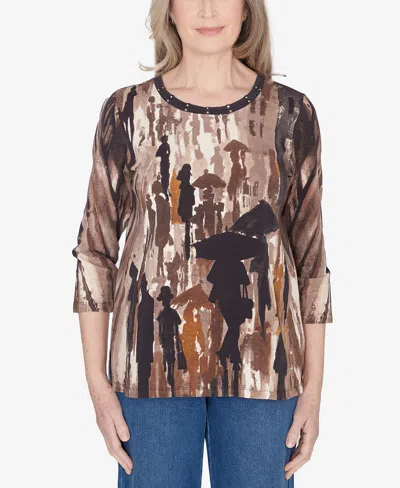 Alfred Dunner Petite Classics Conversational Crew Neck Top In Neutral