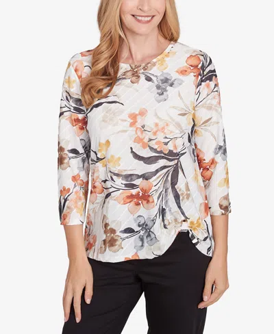 Alfred Dunner Petite Classics Watercolor Floral Crewneck Top In Neutral Multi