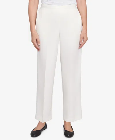 Alfred Dunner Petite Copenhagen Soft Heather Microfiber Short Length Pants In Winter White