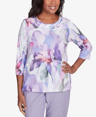 Alfred Dunner Petite Crystal Springs Dramatic Flower Top In Lilac Multi
