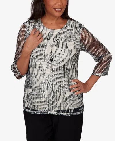 Alfred Dunner Petite Detail Driven Animal Popcorn Embellished Top With Necklace In Gray