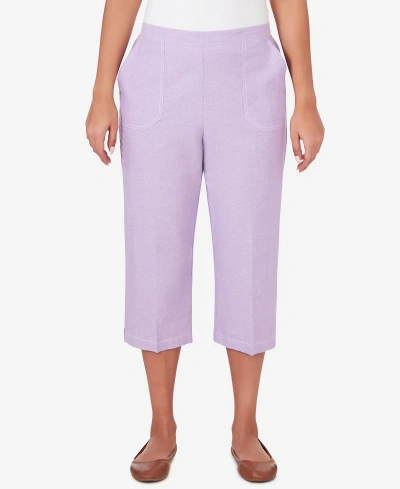 Alfred Dunner Petite Garden Party Chambray Pull-on Capri Pants In Lavender