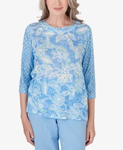 Alfred Dunner Petite Hyannisport Crew Neck Floral Top In Cornflower Blue