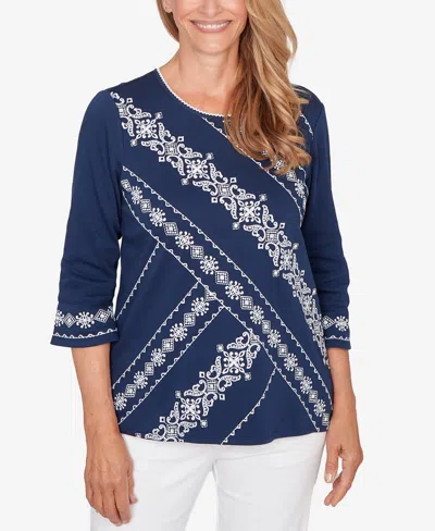 Alfred Dunner Petite Mykonos Diagonal Scroll Embroidered Crew Neck Top In Blue