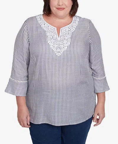 Alfred Dunner Plus Size Classic Embroidered Split Neck Striped Top In Black,white