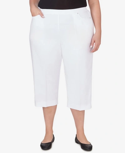 Alfred Dunner Plus Size Charleston Textured Zig Zag Capri With Pockets In White