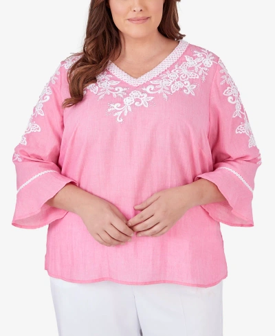 Alfred Dunner Plus Size Paradise Island V-neck Embroidered Top In Peony