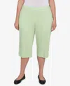 Alfred Dunner Plus Size Parrot Cay Novelty Cuff Tummy Control Capris Pants In Palm Green