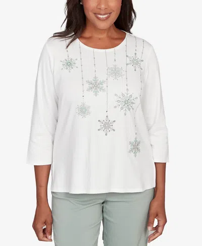 Alfred Dunner Stockbridge Snowflake Mother Of Pearl Studded Shimmer Top In White