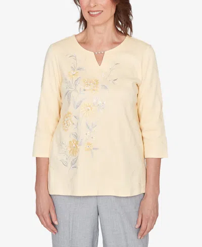 Alfred Dunner Al Fresco Womens Split Crew Neck 3/4 Sleeve Embroidered Layered Top In Yellow