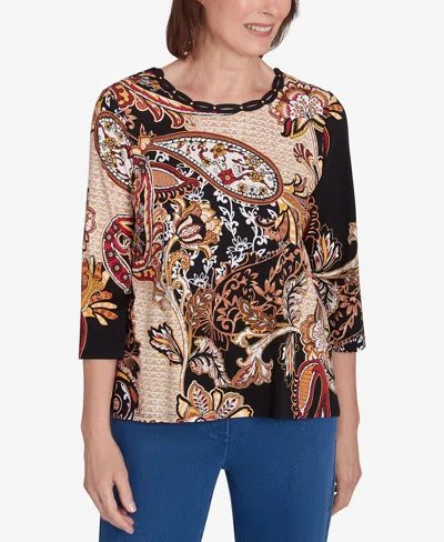 Alfred Dunner Petite Key Items Braided Neck Paisley Tee In Black,tan