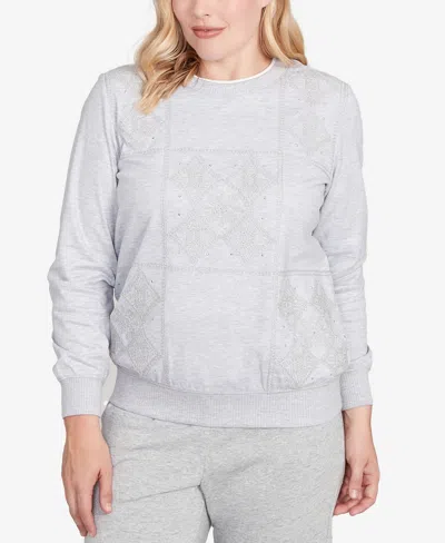 ALFRED DUNNER WOMEN'S CASUAL VIBE EMBROIDERED PATCHWORK LONG SLEEVE TOP