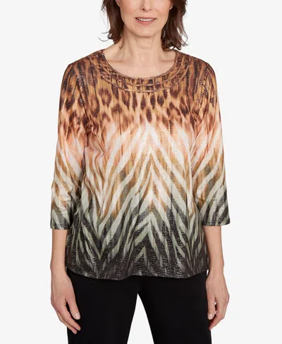 Alfred Dunner Women's Classic Ombre Animal Skin Three Quarter Sleeve Top In Black