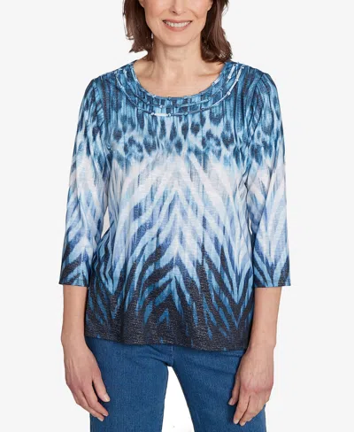 Alfred Dunner Women's Classic Ombre Animal Skin Three Quarter Sleeve Top In Blue