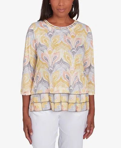 ALFRED DUNNER WOMEN'S DRESS CODE GEOMETRIC MEDALLION CREWNECK TOP