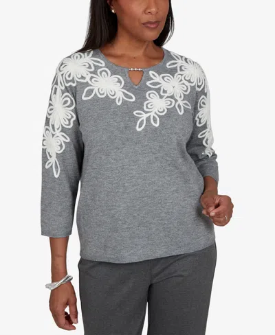 Alfred Dunner Women's Floral Embroidery Keyhole 3/4-sleeve Sweater In Gray