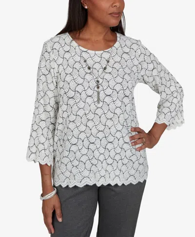 Alfred Dunner Women's Textured-knit Scalloped-hem Blouse In Ivory