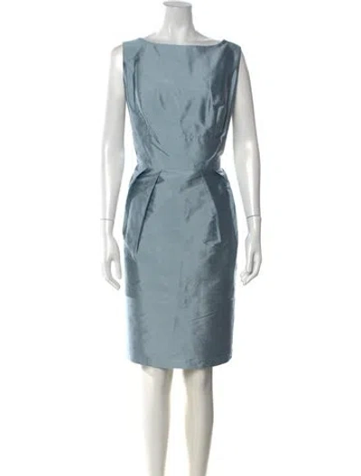 Pre-owned Alfred Sung Bateau Neckline Knee-length Dress In Blue