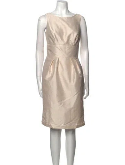 Pre-owned Alfred Sung Bateau Neckline Knee-length Dress In Neutral