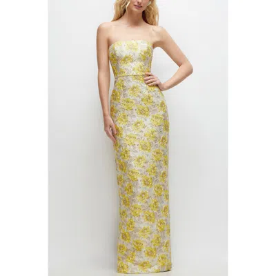 Alfred Sung Golden Metallic Jacquard Strapless Column Gown In Golden Yellow