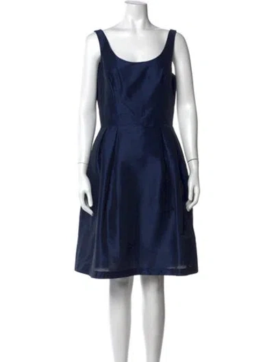 Pre-owned Alfred Sung Scoop Neck Knee-length Dress In Blue