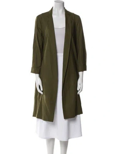 Pre-owned Ali Golden Robe In Green