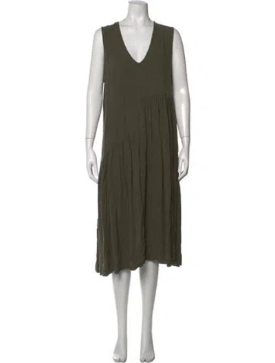Pre-owned Ali Golden V-neck Midi Length Dress In Green