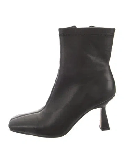 Pre-owned Alias Mae Leather Boots In Black