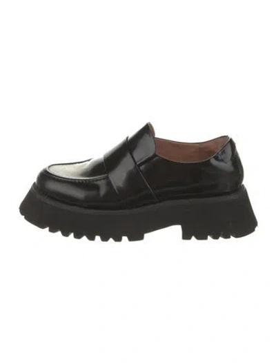 Pre-owned Alias Mae Leather Oxfords In Black