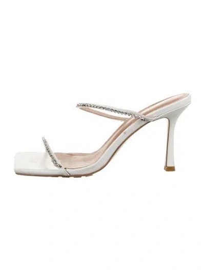 Pre-owned Alias Mae Leather Sandals In White