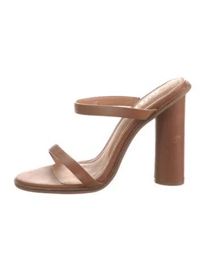 Pre-owned Alias Mae Leather Slides In Neutral